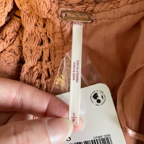 Free People Coral Sand Megan Crochet Top NWT Size Small - Picture 9 of 9